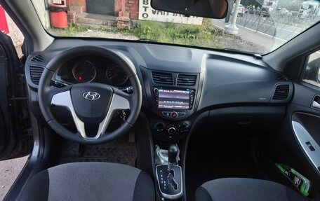 Hyundai Solaris II рестайлинг, 2011 год, 600 000 рублей, 8 фотография