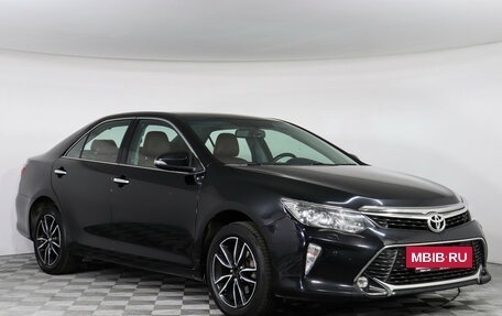 Toyota Camry, 2017 год, 2 497 000 рублей, 2 фотография