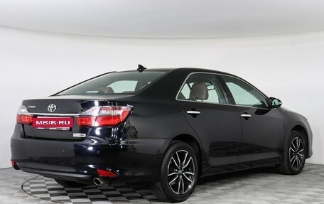 Toyota Camry, 2017 год, 2 497 000 рублей, 3 фотография