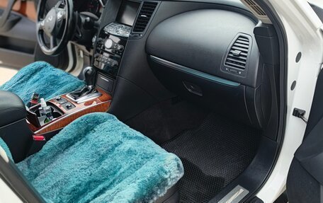 Infiniti FX II, 2011 год, 1 540 000 рублей, 12 фотография