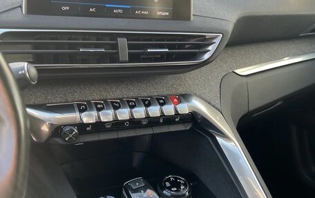 Peugeot 5008 II, 2018 год, 2 290 000 рублей, 10 фотография
