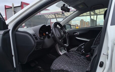 Toyota Corolla, 2012 год, 825 000 рублей, 16 фотография