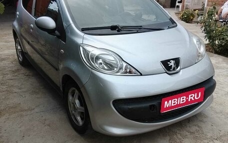 Peugeot 107 I рестайлинг, 2008 год, 350 000 рублей, 1 фотография