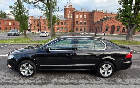 Skoda Superb III рестайлинг, 2013 год, 900 000 рублей, 2 фотография