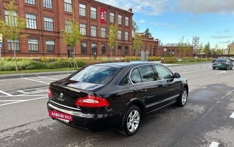 Skoda Superb III рестайлинг, 2013 год, 900 000 рублей, 4 фотография