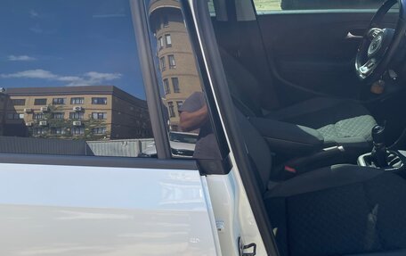 Volkswagen Polo VI (EU Market), 2018 год, 1 350 000 рублей, 9 фотография