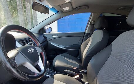 Hyundai Solaris II рестайлинг, 2014 год, 860 000 рублей, 7 фотография