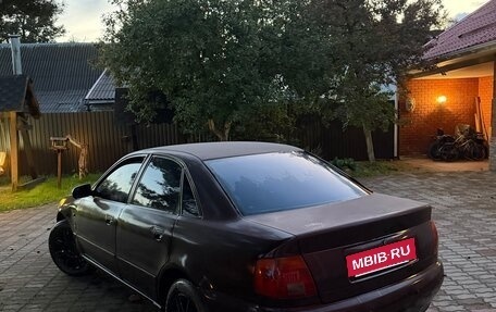 Audi A4, 1995 год, 250 000 рублей, 12 фотография