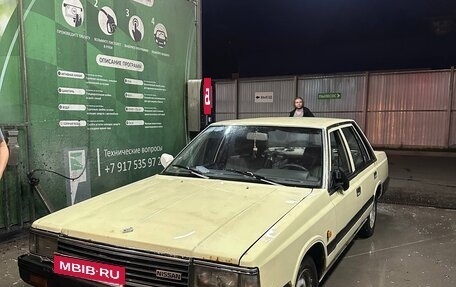 Nissan Laurel VIII, 1986 год, 225 000 рублей, 4 фотография