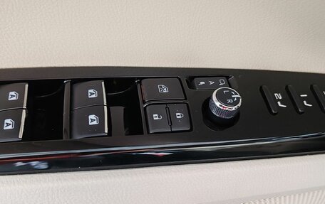 Toyota Camry, 2018 год, 3 090 000 рублей, 17 фотография