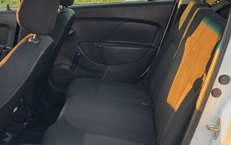 Renault Logan II, 2016 год, 419 000 рублей, 9 фотография