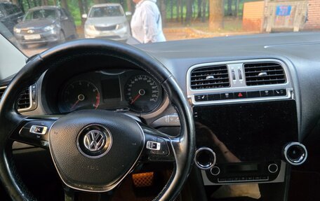 Volkswagen Polo VI (EU Market), 2017 год, 1 150 000 рублей, 6 фотография