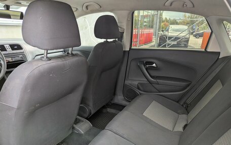 Volkswagen Polo VI (EU Market), 2011 год, 585 000 рублей, 13 фотография