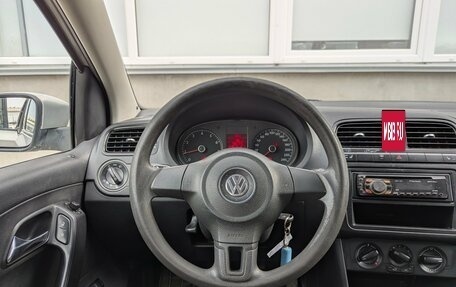 Volkswagen Polo VI (EU Market), 2011 год, 585 000 рублей, 11 фотография