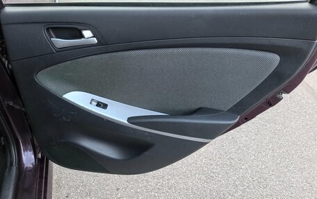 Hyundai Solaris II рестайлинг, 2013 год, 840 000 рублей, 18 фотография