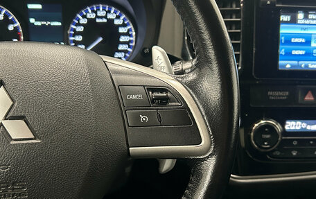 Mitsubishi Outlander III рестайлинг 3, 2014 год, 1 199 000 рублей, 14 фотография