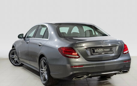 Mercedes-Benz E-Класс, 2018 год, 3 455 000 рублей, 7 фотография