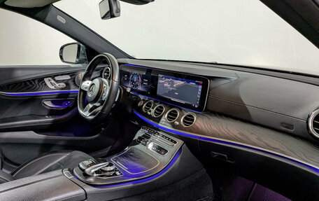 Mercedes-Benz E-Класс, 2018 год, 3 455 000 рублей, 13 фотография