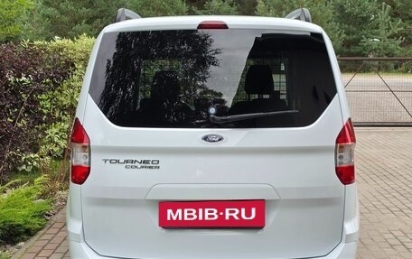Ford Tourneo Courier I рестайлинг, 2020 год, 1 645 000 рублей, 6 фотография