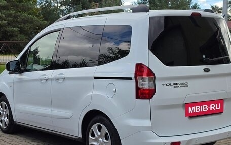 Ford Tourneo Courier I рестайлинг, 2020 год, 1 645 000 рублей, 5 фотография