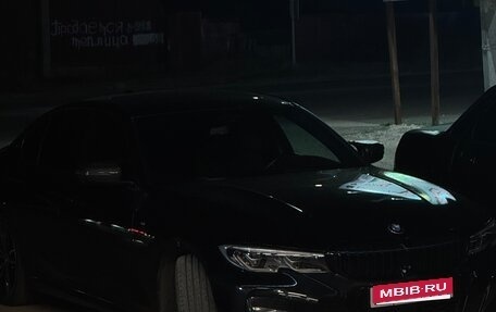 BMW 3 серия, 2019 год, 1 400 000 рублей, 1 фотография