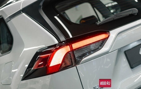 Toyota RAV4, 2025 год, 4 200 000 рублей, 26 фотография