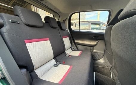 Toyota Passo III, 2018 год, 590 000 рублей, 10 фотография
