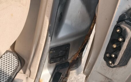 Nissan Liberty, 2002 год, 300 000 рублей, 7 фотография