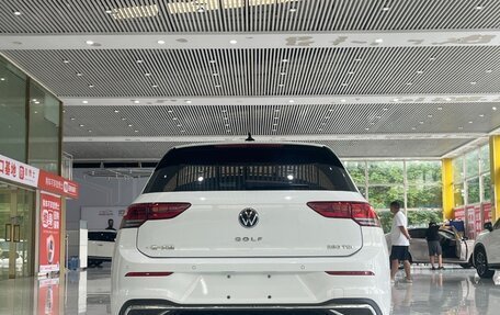 Volkswagen Golf VIII, 2022 год, 1 898 000 рублей, 6 фотография