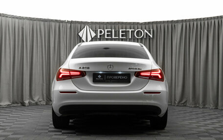 Mercedes-Benz A-Класс, 2019 год, 2 490 000 рублей, 6 фотография