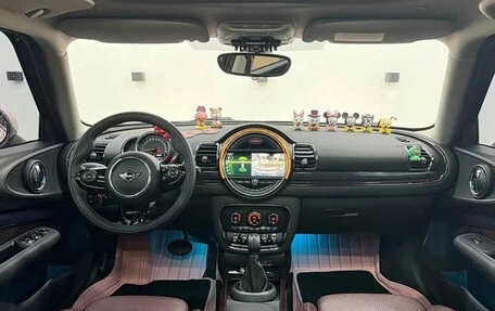 MINI Clubman, 2018 год, 1 390 222 рублей, 8 фотография