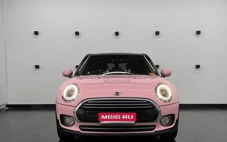 MINI Clubman, 2018 год, 1 390 222 рублей, 2 фотография