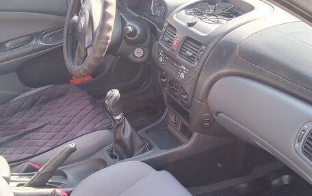 Nissan Almera, 2004 год, 350 000 рублей, 3 фотография