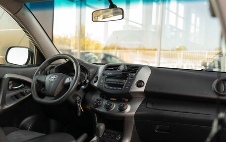 Toyota RAV4, 2010 год, 1 470 000 рублей, 10 фотография