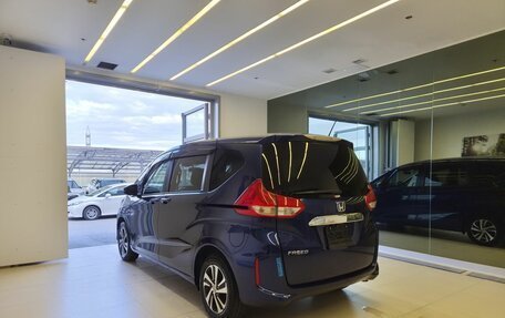 Honda Freed II, 2017 год, 1 490 000 рублей, 6 фотография