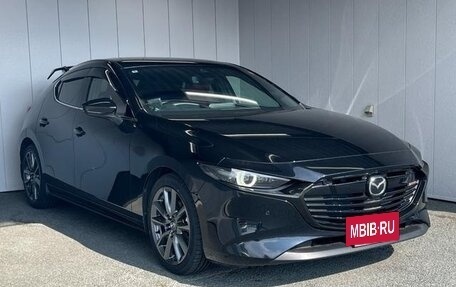 Mazda 3, 2023 год, 1 869 666 рублей, 2 фотография