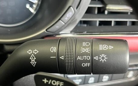 Mazda 3, 2023 год, 1 869 666 рублей, 36 фотография