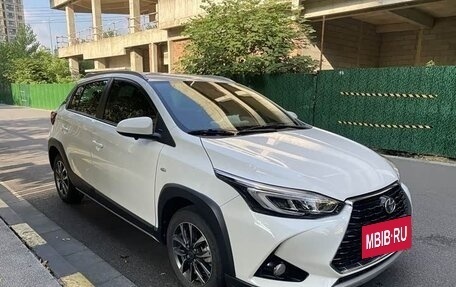 Toyota Yaris XP150 рестайлинг, 2022 год, 1 365 000 рублей, 3 фотография