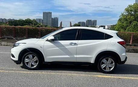 Honda Vezel, 2022 год, 1 536 000 рублей, 9 фотография