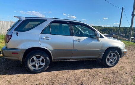 Lexus RX IV рестайлинг, 1999 год, 650 000 рублей, 4 фотография