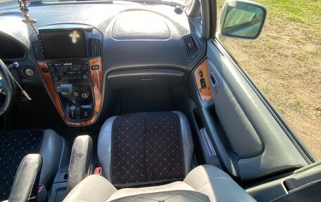 Lexus RX IV рестайлинг, 1999 год, 650 000 рублей, 30 фотография