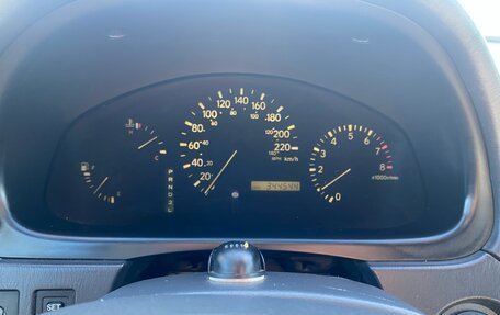 Lexus RX IV рестайлинг, 1999 год, 650 000 рублей, 39 фотография