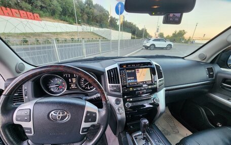 Toyota Land Cruiser 200, 2015 год, 4 200 000 рублей, 11 фотография