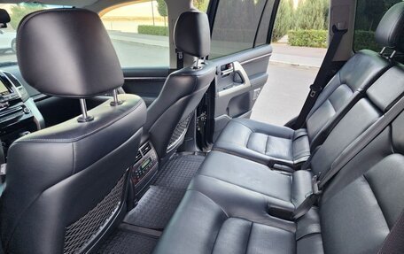 Toyota Land Cruiser 200, 2015 год, 4 200 000 рублей, 15 фотография