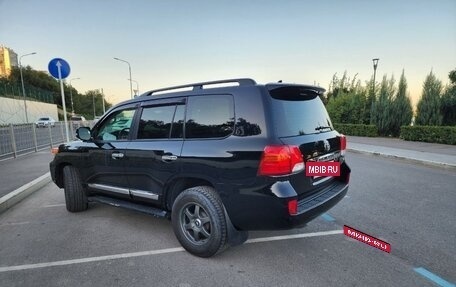 Toyota Land Cruiser 200, 2015 год, 4 200 000 рублей, 7 фотография