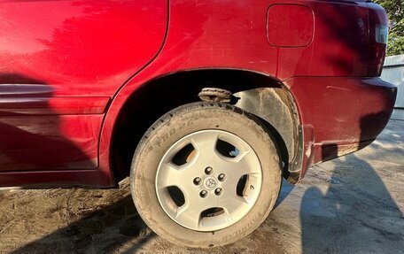 Toyota Kluger I, 2005 год, 1 370 000 рублей, 13 фотография