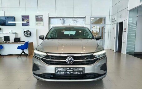 Volkswagen Polo VI (EU Market), 2022 год, 1 490 000 рублей, 2 фотография