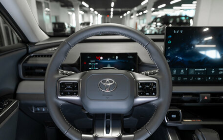 Toyota RAV4, 2026 год, 4 350 000 рублей, 11 фотография