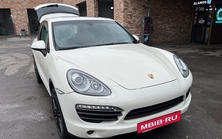 Porsche Cayenne III, 2011 год, 1 850 000 рублей, 2 фотография