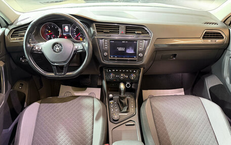 Volkswagen Tiguan II, 2017 год, 2 495 000 рублей, 15 фотография
